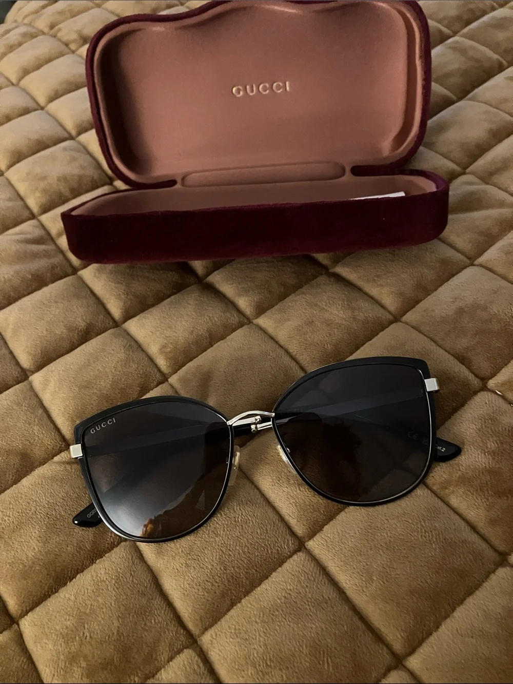 Gucci Woman’s sunglasses